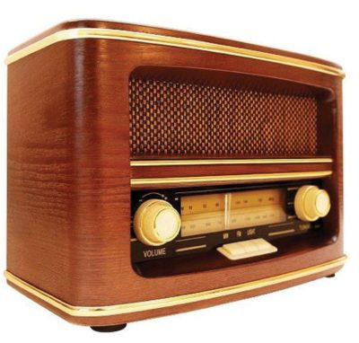 GPO - Winchester Retro Wooden Radio